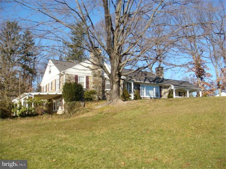 429 Smokepipe Road Souderton, PA 18964 - Photo 2 of 25 Exterior Side