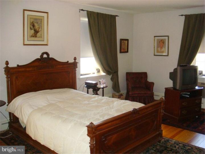 429 Smokepipe Road Souderton, PA 18964 - Photo 11 of 25 Bedroom - Main
