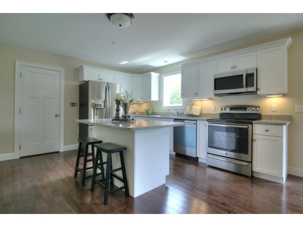 223 Villager Road, Unit 52 Chester, NH 03036 - Photo 3 of 34