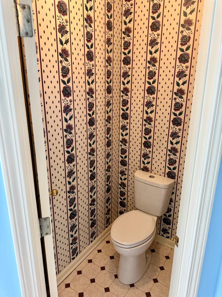 3341 Flowers Chapel Road Dothan, AL 36305 - Photo 59 of 80 Water Closet