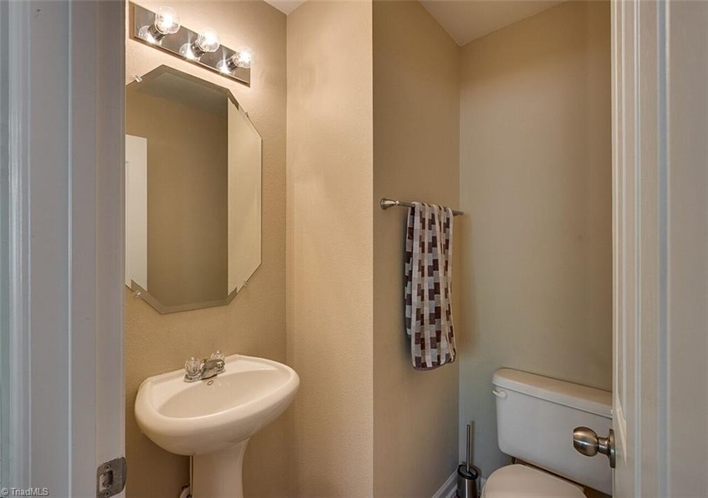 2169 Rindle Drive High Point, NC 27262 - Photo 16 of 30 Powder room on main.
