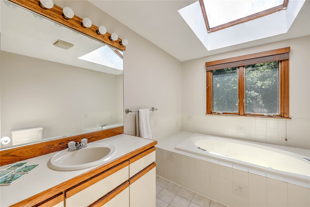 80 Fisher Road, Unit 18 Cumberland, RI 02864 - Photo 16 of 21