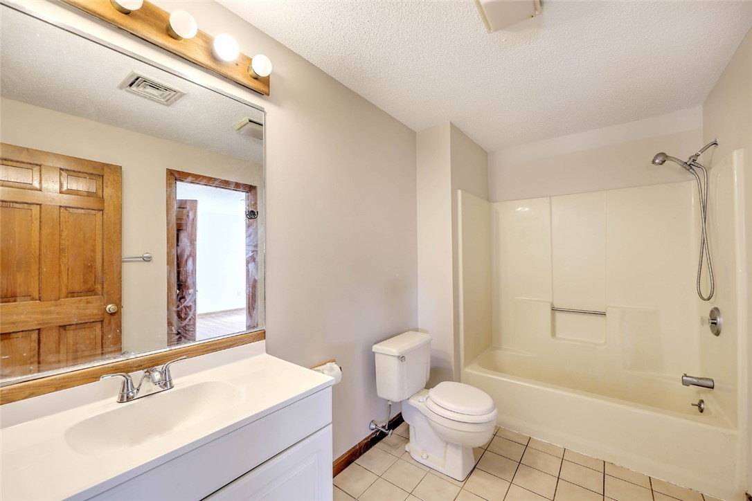 80 Fisher Road, Unit 18 Cumberland, RI 02864 - Photo 19 of 21