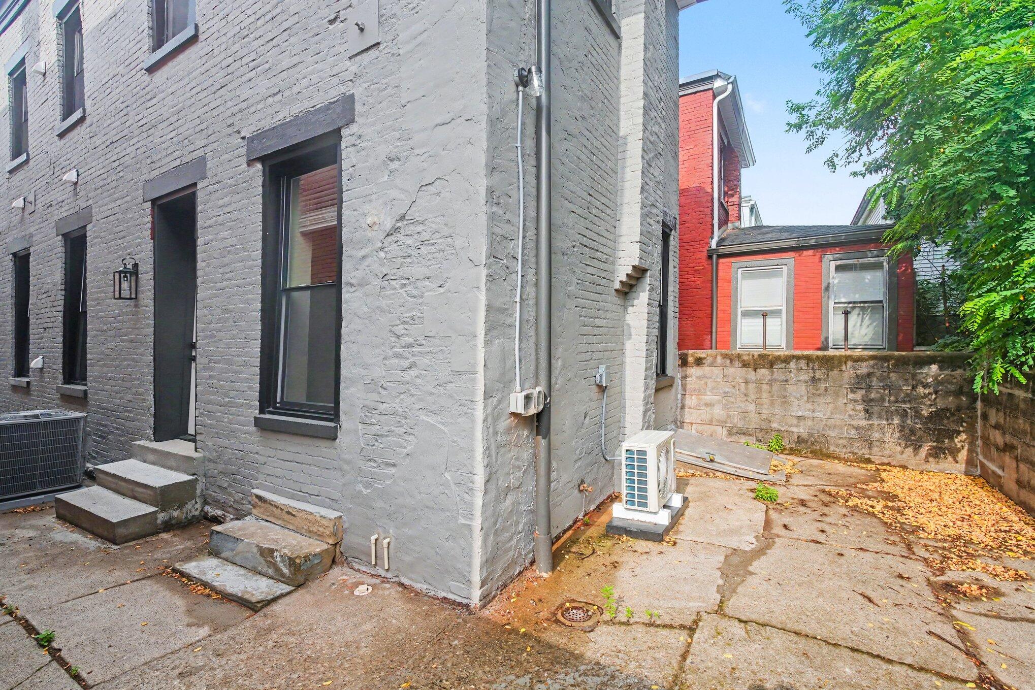 218 West 5th Street Covington, KY 41011 - Photo 15 of 28 026_file_7704