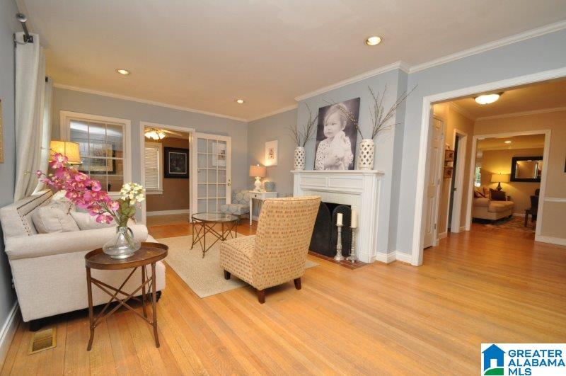 605 Oxmoor Road Birmingham, AL 35209 - Photo 2 of 17