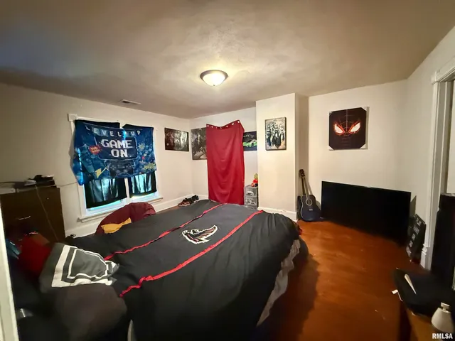 $138,500 | 30 South Ave B, Canton, IL 61520