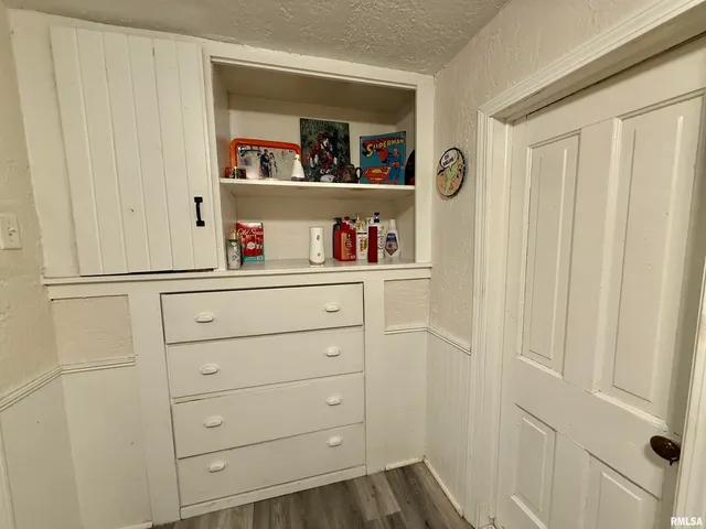 $138,500 | 30 South Ave B, Canton, IL 61520