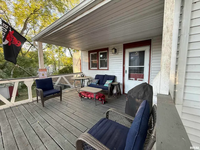 $138,500 | 30 South Ave B, Canton, IL 61520