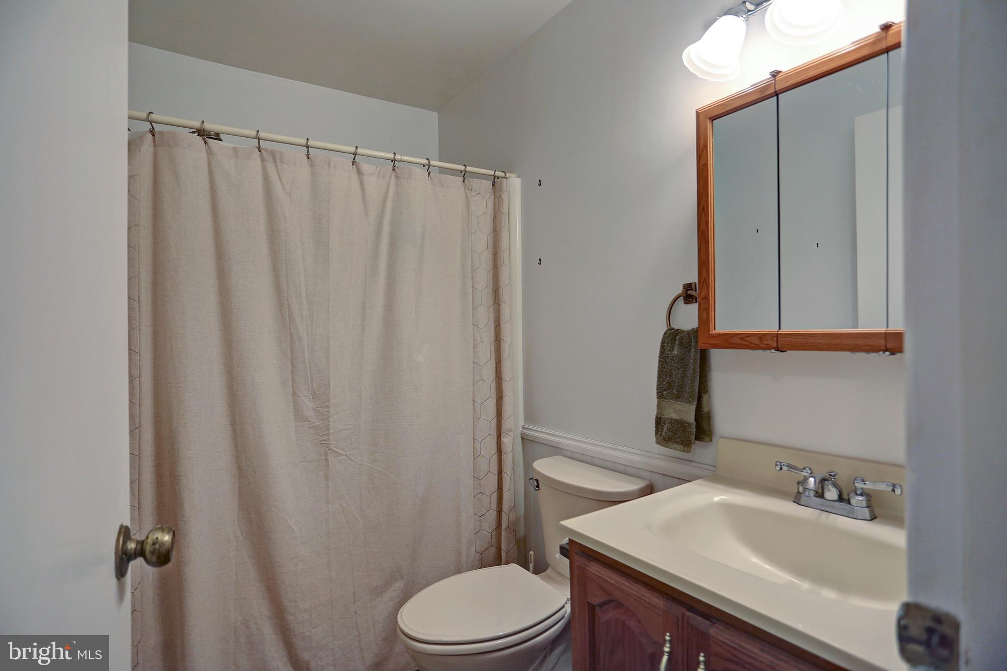 2600 Spring Road Carlisle, PA 17013 - Photo 20 of 32 Full Bath