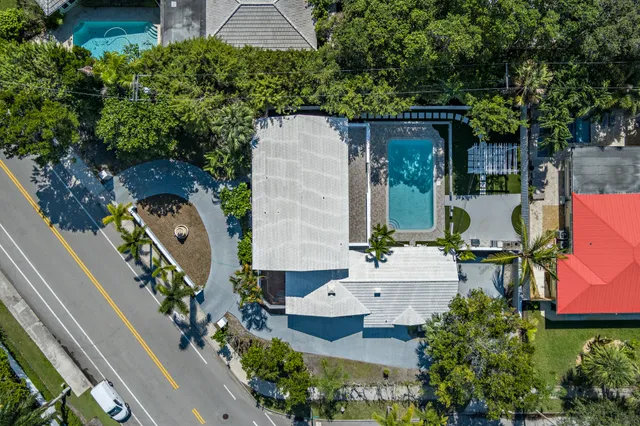 an aerial view of a house having outdoor space