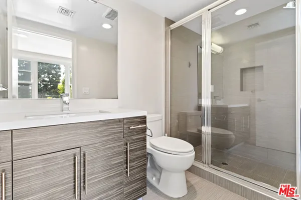 $6,495 | 2317 Scarff Street, Unit A, Los Angeles, CA 90007