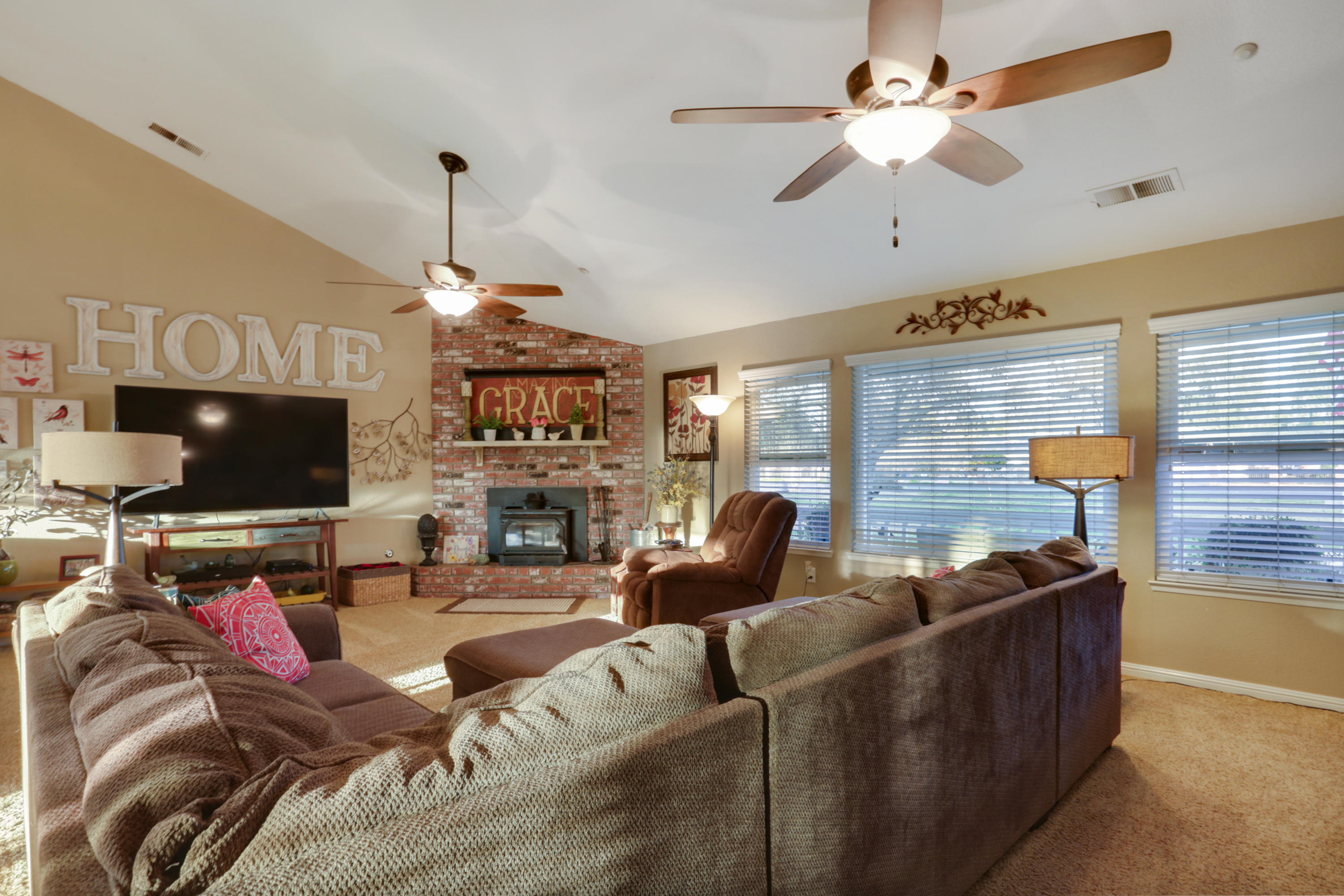 111 North Anderson Road Exeter, CA 93221 - Photo 21 of 49 2h1a0248-2h1a0250