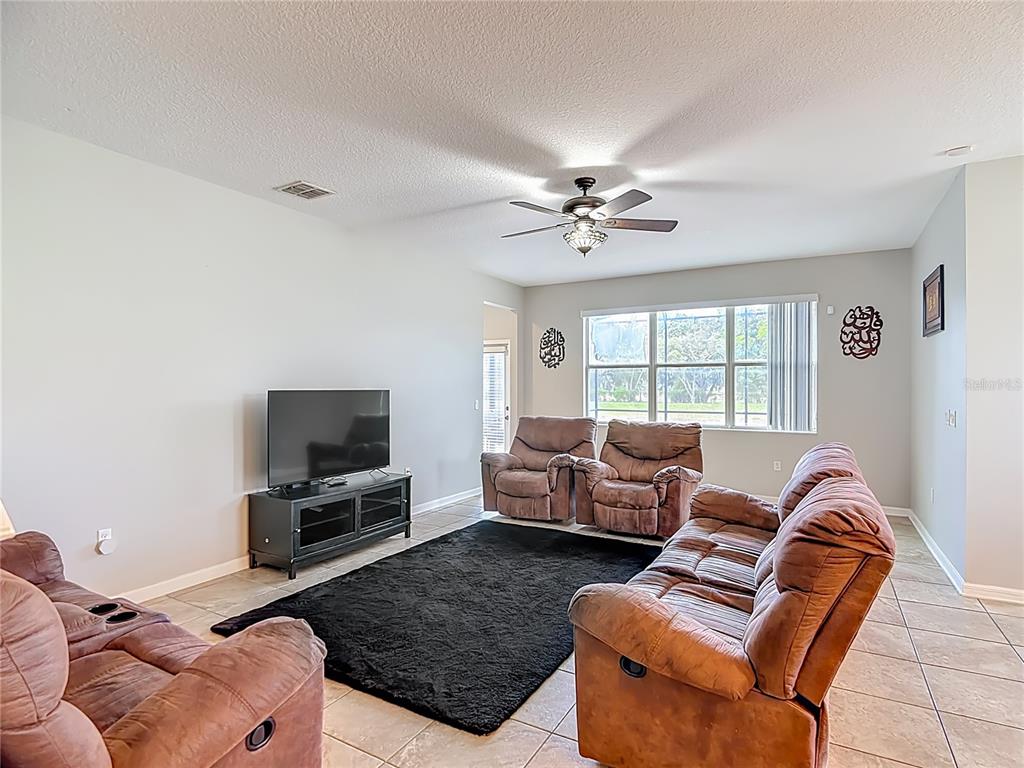 344 Magneta Loop Auburndale, FL 33823 - Photo 12 of 43