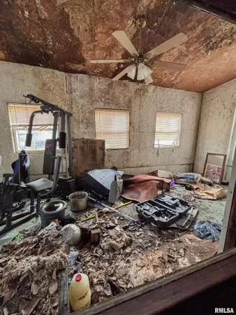 $55,000 | 506 South Binkley Street, West Frankfort, IL 62896