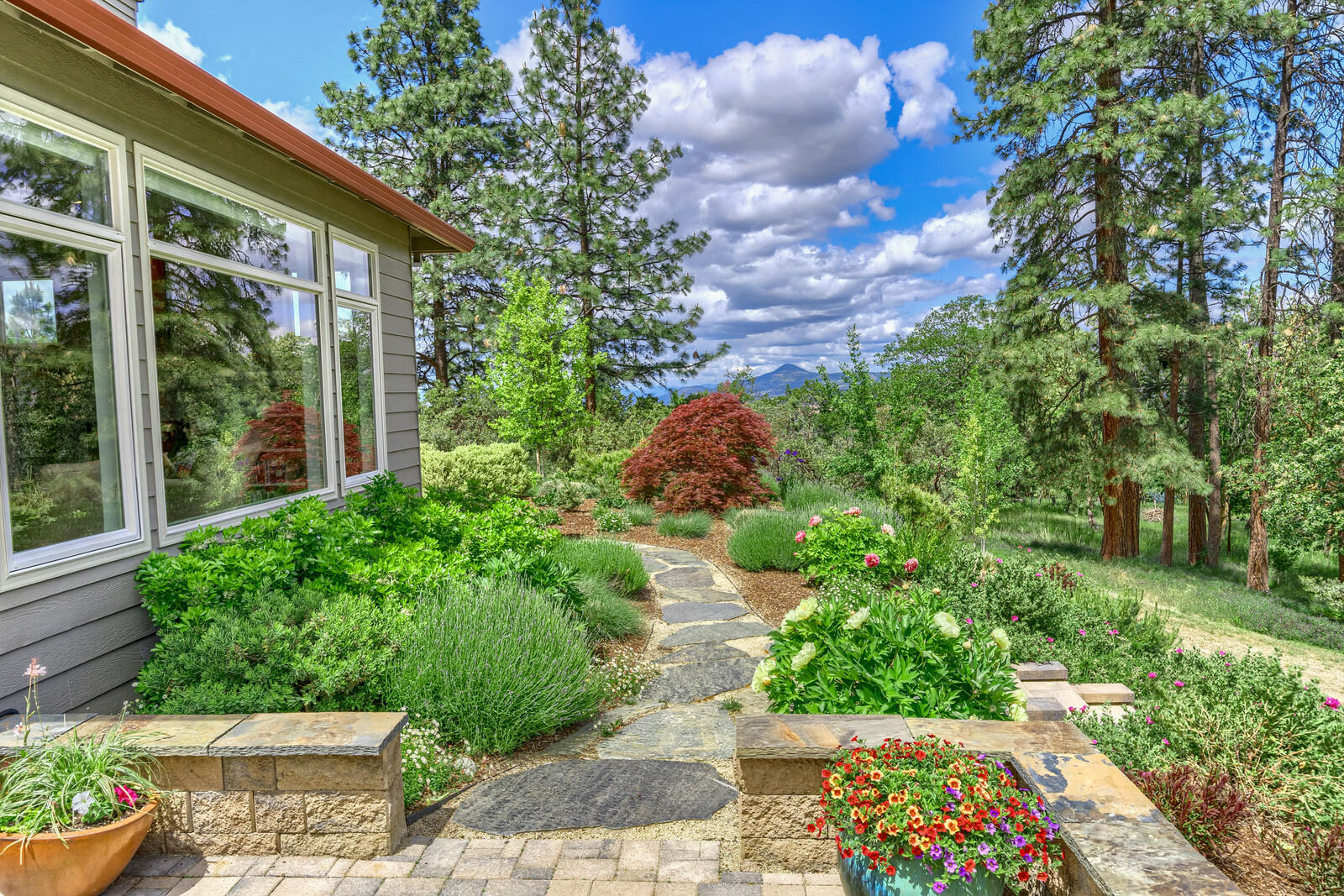 8696 Yank Gulch Road Talent, OR 97540 - Photo 53 of 60 23_YGR_23_mls