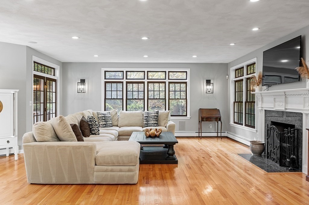 85 Gregory Island Road Hamilton, MA 01982 - Photo 15 of 42 Gallery Image 15
