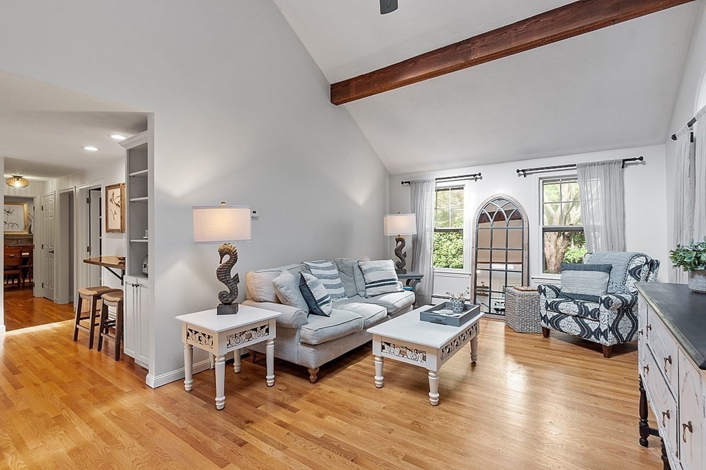 85 Gregory Island Road Hamilton, MA 01982 - Photo 7 of 42 Gallery Image 7