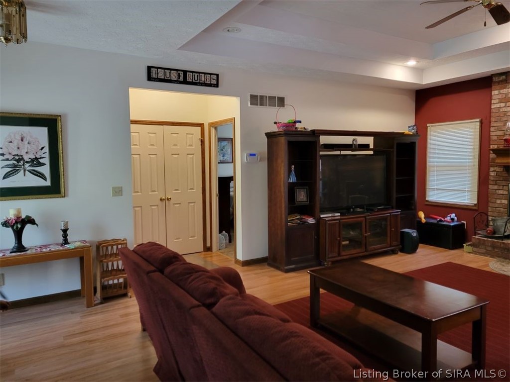 10115 Lotticks Corner Road Southeast Elizabeth, IN 47117 - Photo 6 of 32 Gallery Image 6