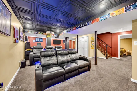 $1,150,000 | 1 Brentwood Drive, Manalapan, NJ 07726