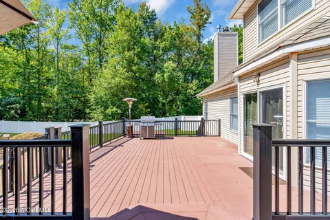 $1,150,000 | 1 Brentwood Drive, Manalapan, NJ 07726