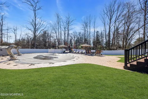 $1,150,000 | 1 Brentwood Drive, Manalapan, NJ 07726