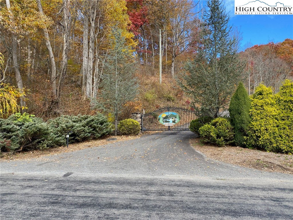 Lot 30 Pinnacle Ridge Road Todd, NC 28684 - Photo 11 of 11 Gallery Image 11