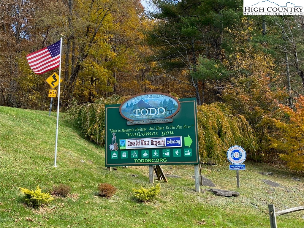 Lot 30 Pinnacle Ridge Road Todd, NC 28684 - Photo 4 of 11 Gallery Image 4