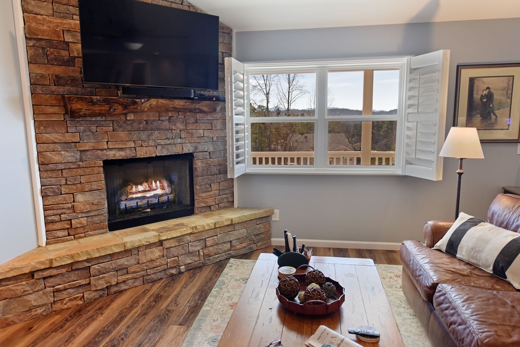 143 Hunter Lane Blue Ridge, GA 30513 - Photo 14 of 27 Gallery Image 14