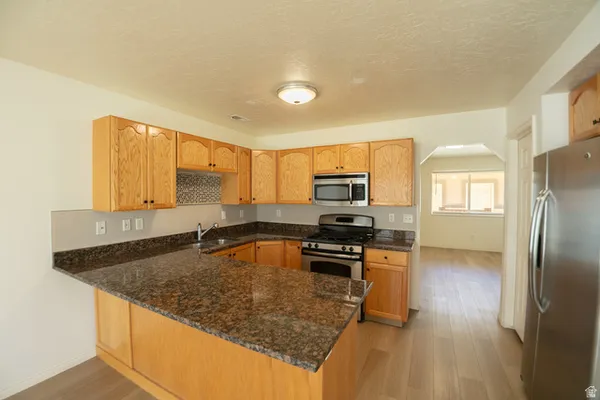 $299,000 | 2421 North Washington Rd Boulevard, Unit R3, North Ogden, UT 84414