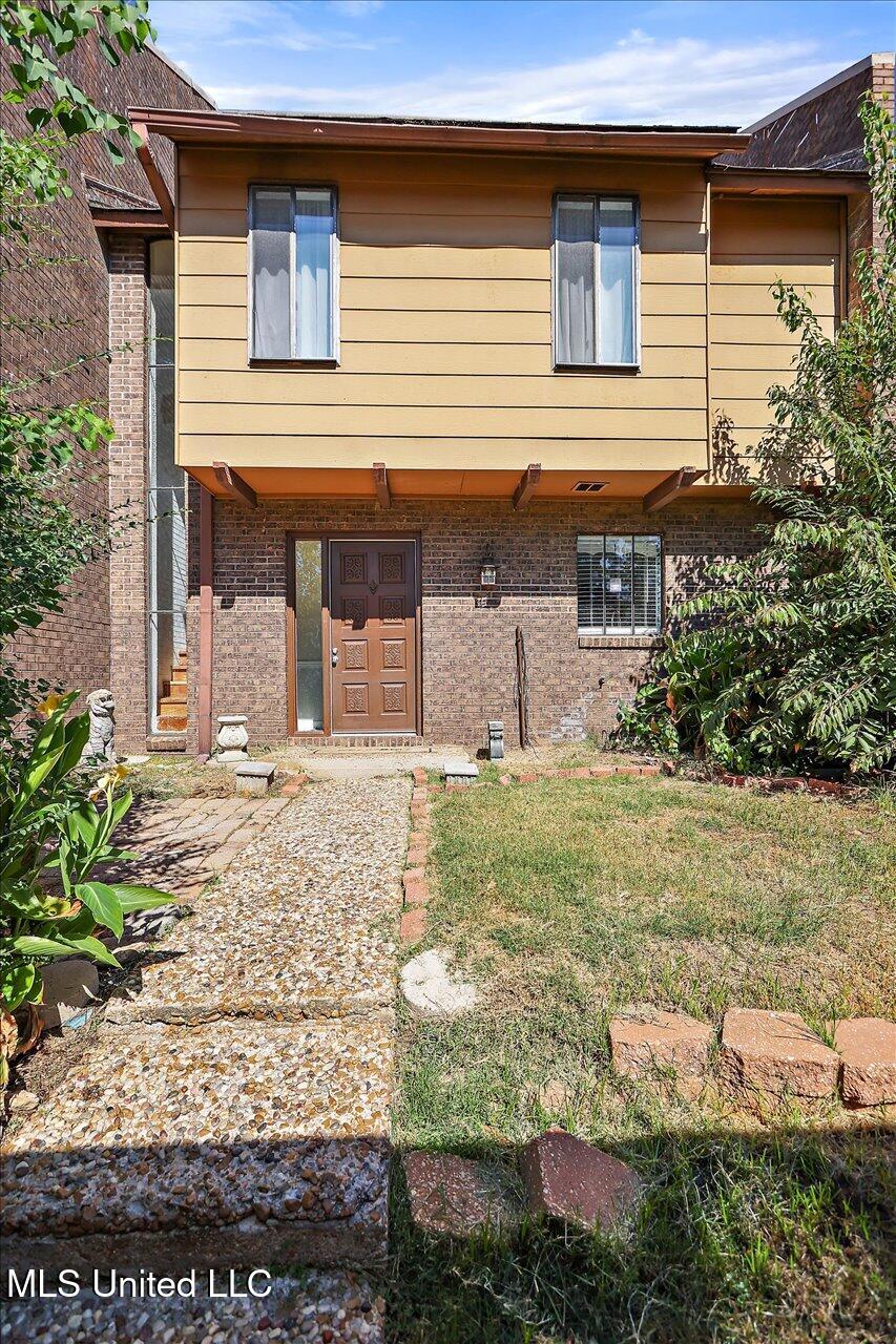 1255 East County Line Road, Unit F3 Jackson, MS 39211 - Photo 2 of 28 01-1255 E County Line Rd