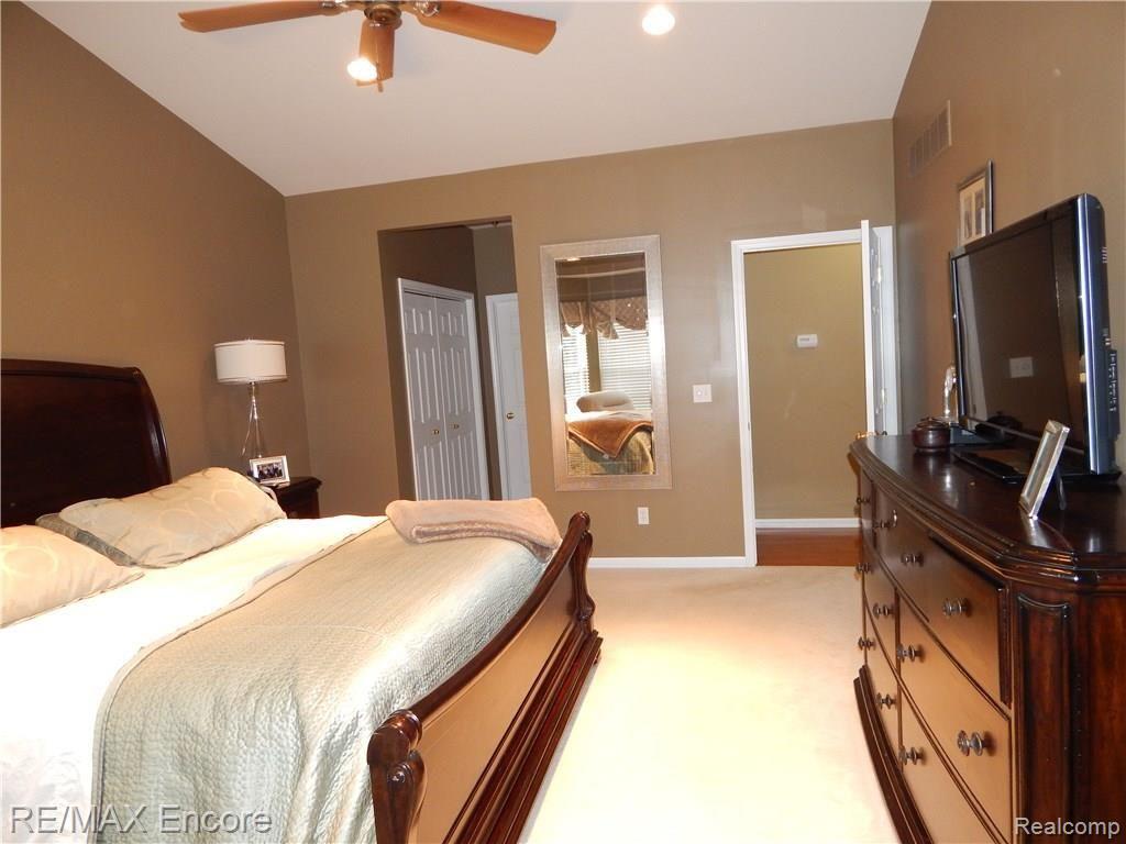 4141 Lahring Road Linden, MI 48451 - Photo 17 of 42