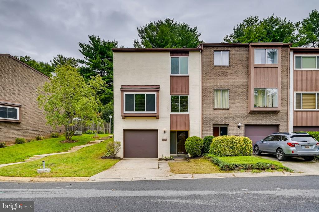 9970 Lake Landing Road Montgomery Village, MD 20886 - Photo 2 of 32