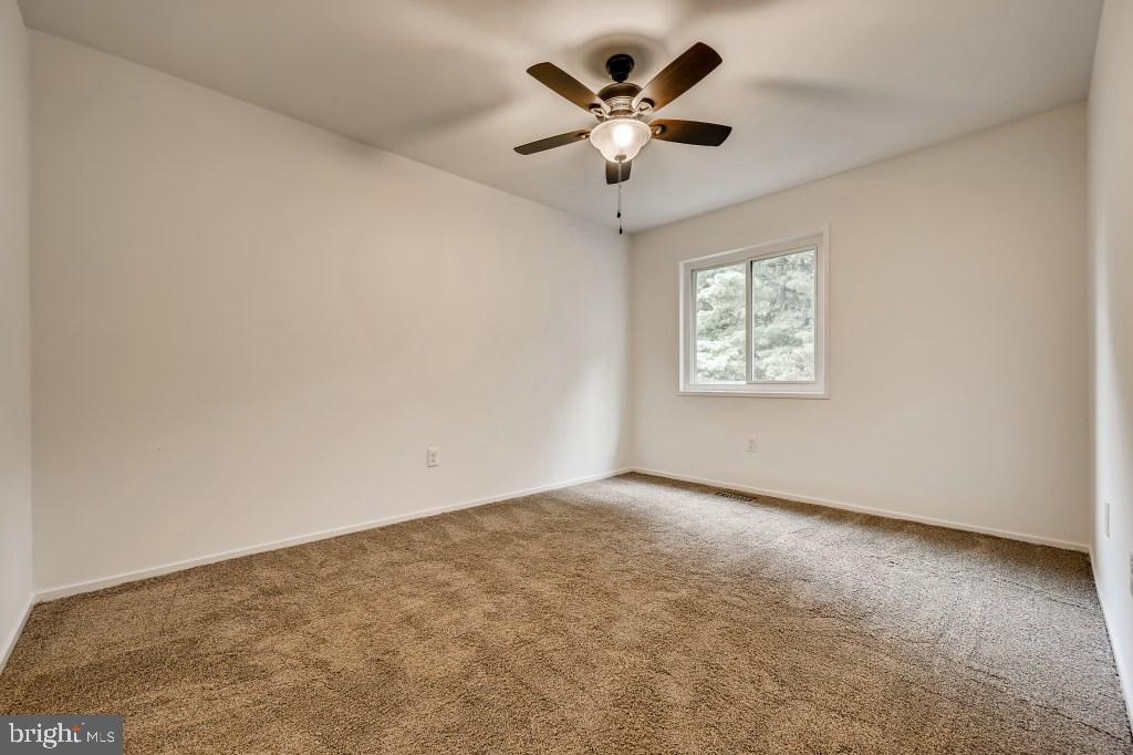 9970 Lake Landing Road Montgomery Village, MD 20886 - Photo 23 of 32