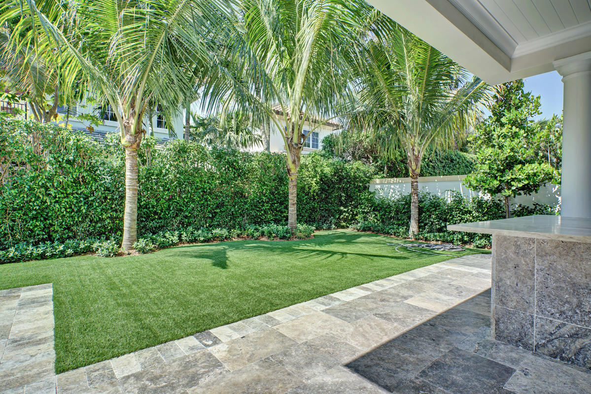 292 Fan Palm Road Boca Raton, FL 33432 - Photo 11 of 57 Back Grass