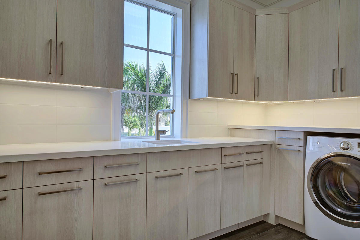 292 Fan Palm Road Boca Raton, FL 33432 - Photo 45 of 57 Laundry