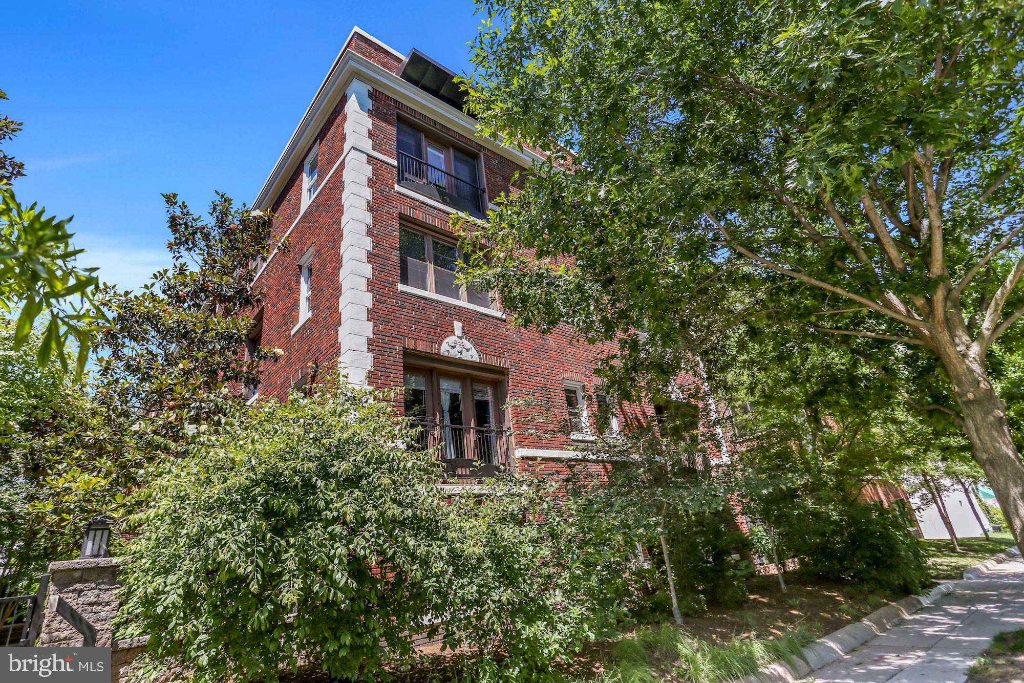 129 W Street Northwest, Unit 204 Washington, DC 20001 - Photo 45 of 46