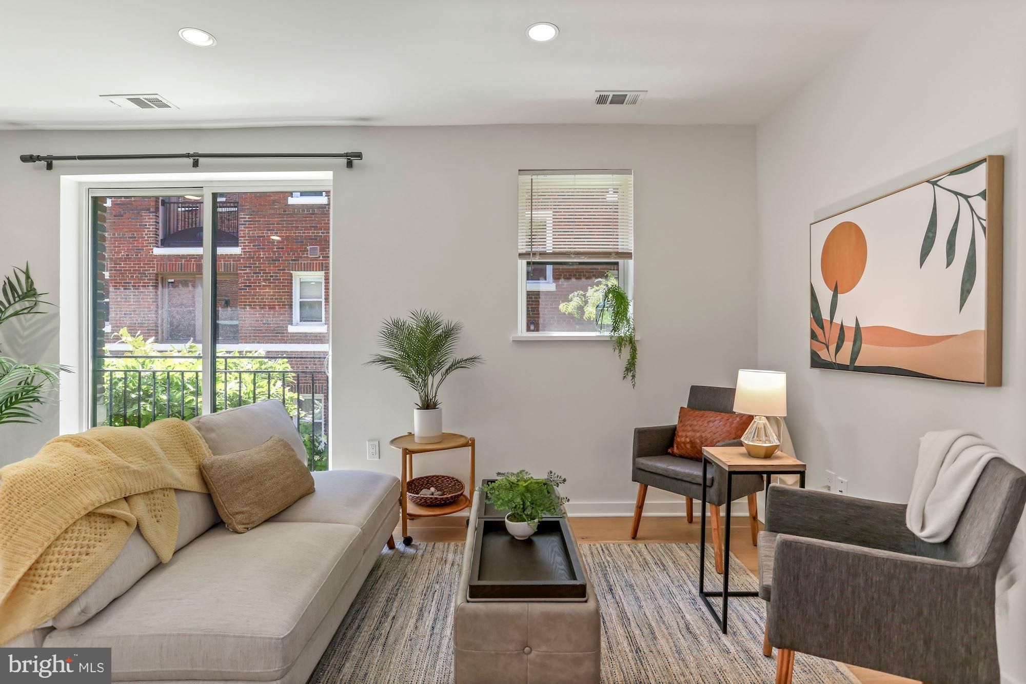 129 W Street Northwest, Unit 204 Washington, DC 20001 - Photo 5 of 46