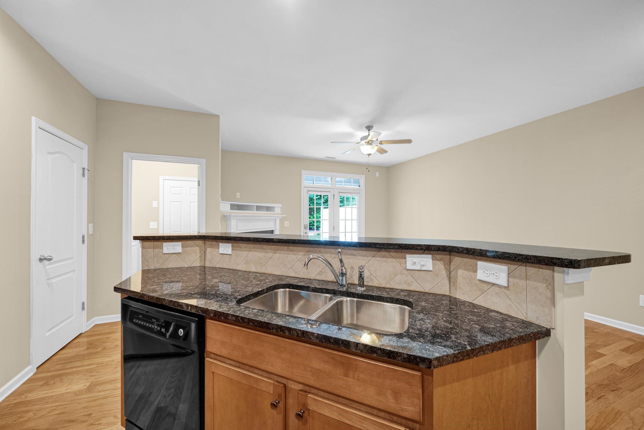 2714 Cloud Mist Circle Raleigh, NC 27614 - Photo 15 of 32 Kitchen overlooking family room