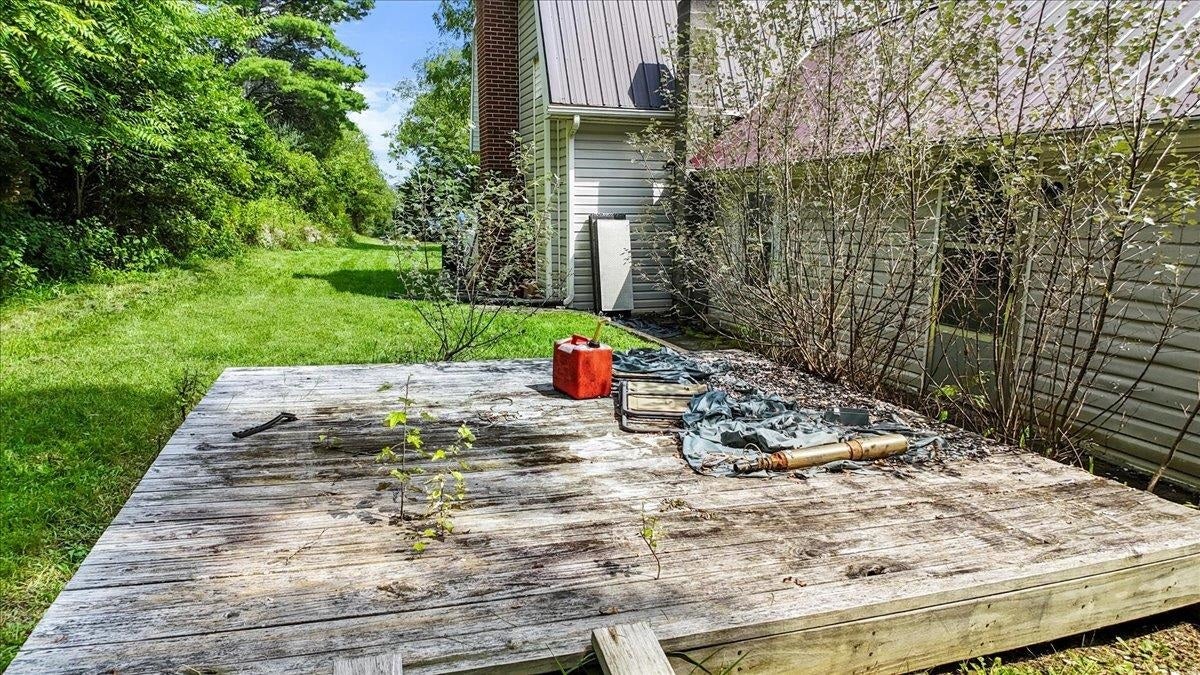 6325 Wilderness Road Dublin, VA 24084 - Photo 35 of 45 Gallery Image 35