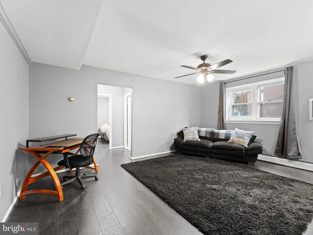 $195,000 | 335 East Lancaster Avenue, Unit E5, Downingtown, PA 19335