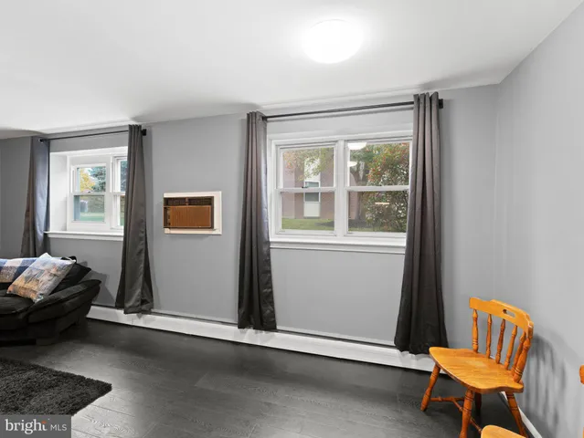 $195,000 | 335 East Lancaster Avenue, Unit E5, Downingtown, PA 19335