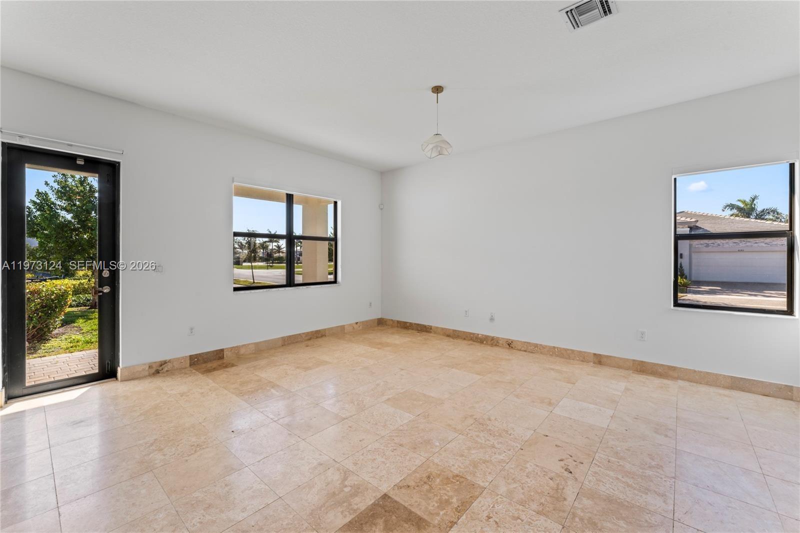 17564 Southwest 41st Street Miramar, FL 33029 - Photo 7 of 27 Photo 7