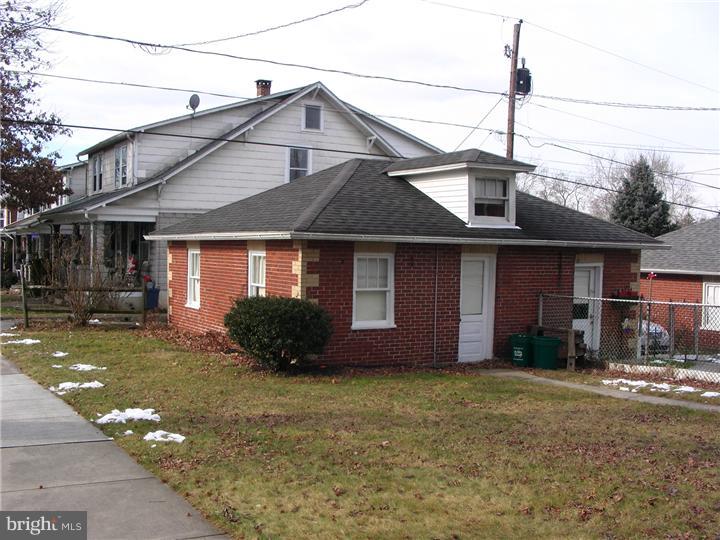 400 State Street Shillington, PA 19607 - Photo 17 of 21 Garage