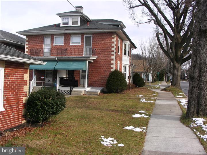 400 State Street Shillington, PA 19607 - Photo 19 of 21 Exterior Back
