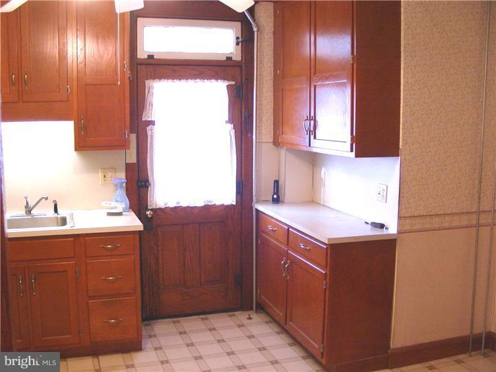 400 State Street Shillington, PA 19607 - Photo 4 of 21 Kitchen