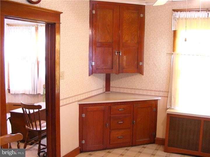 400 State Street Shillington, PA 19607 - Photo 5 of 21 Kitchen