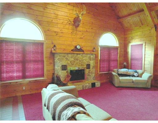 194 Kevech Road Monongahela, PA 15063 - Photo 2 of 16 Living Room.