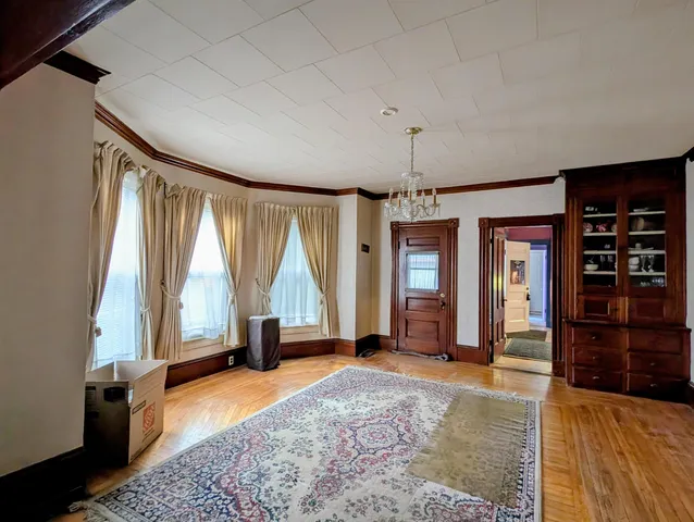 $499,000 | 90 Bunker Hill Street, Lancaster, NH 03584