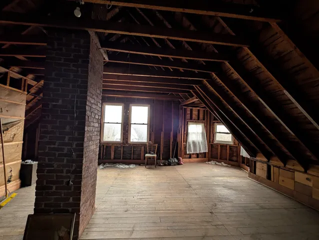 $499,000 | 90 Bunker Hill Street, Lancaster, NH 03584