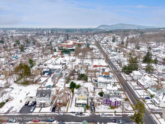 $899,000 | 36 Warren Street, Kingston, NY 12401